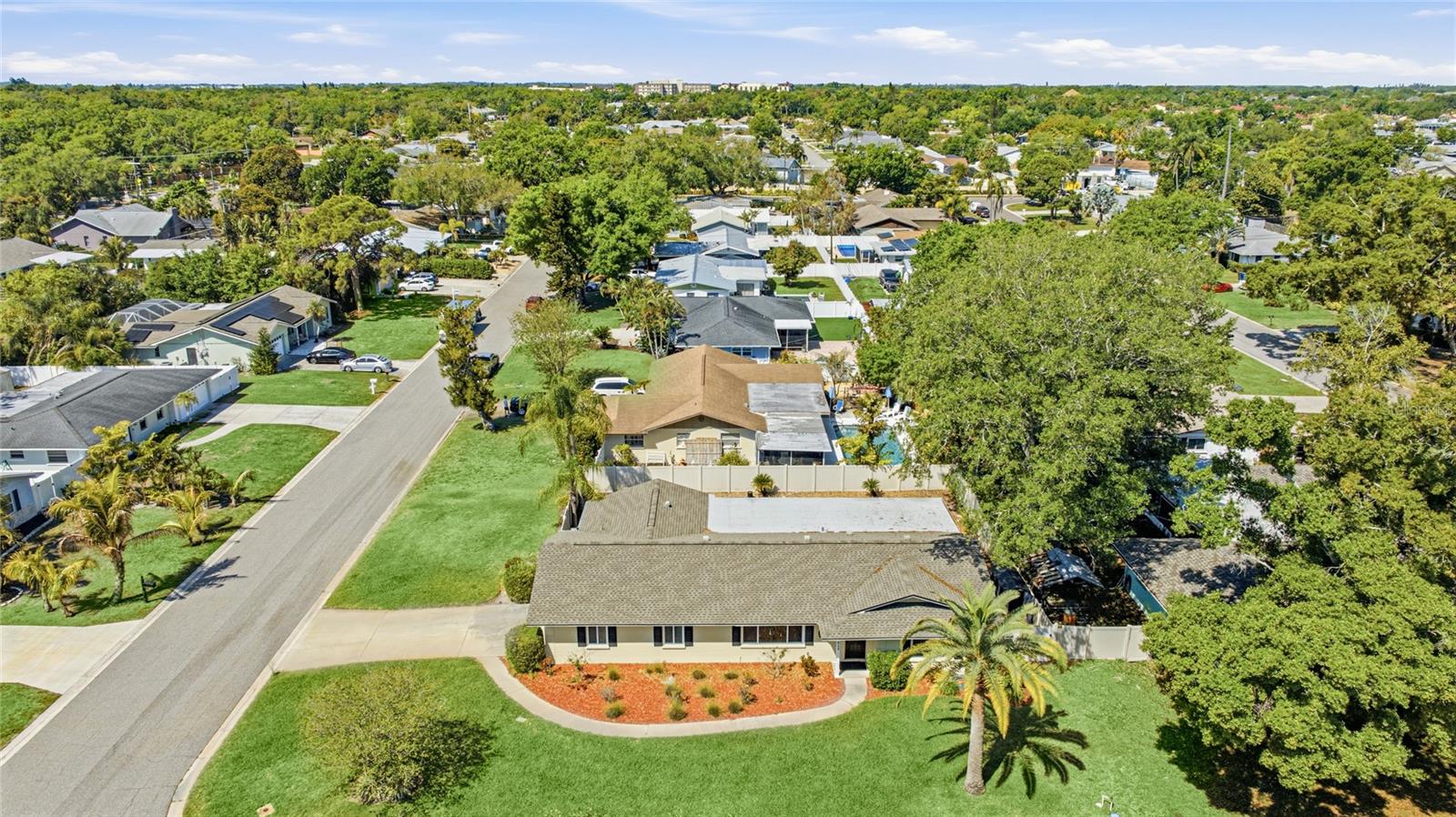 WEST WOODS - Residential