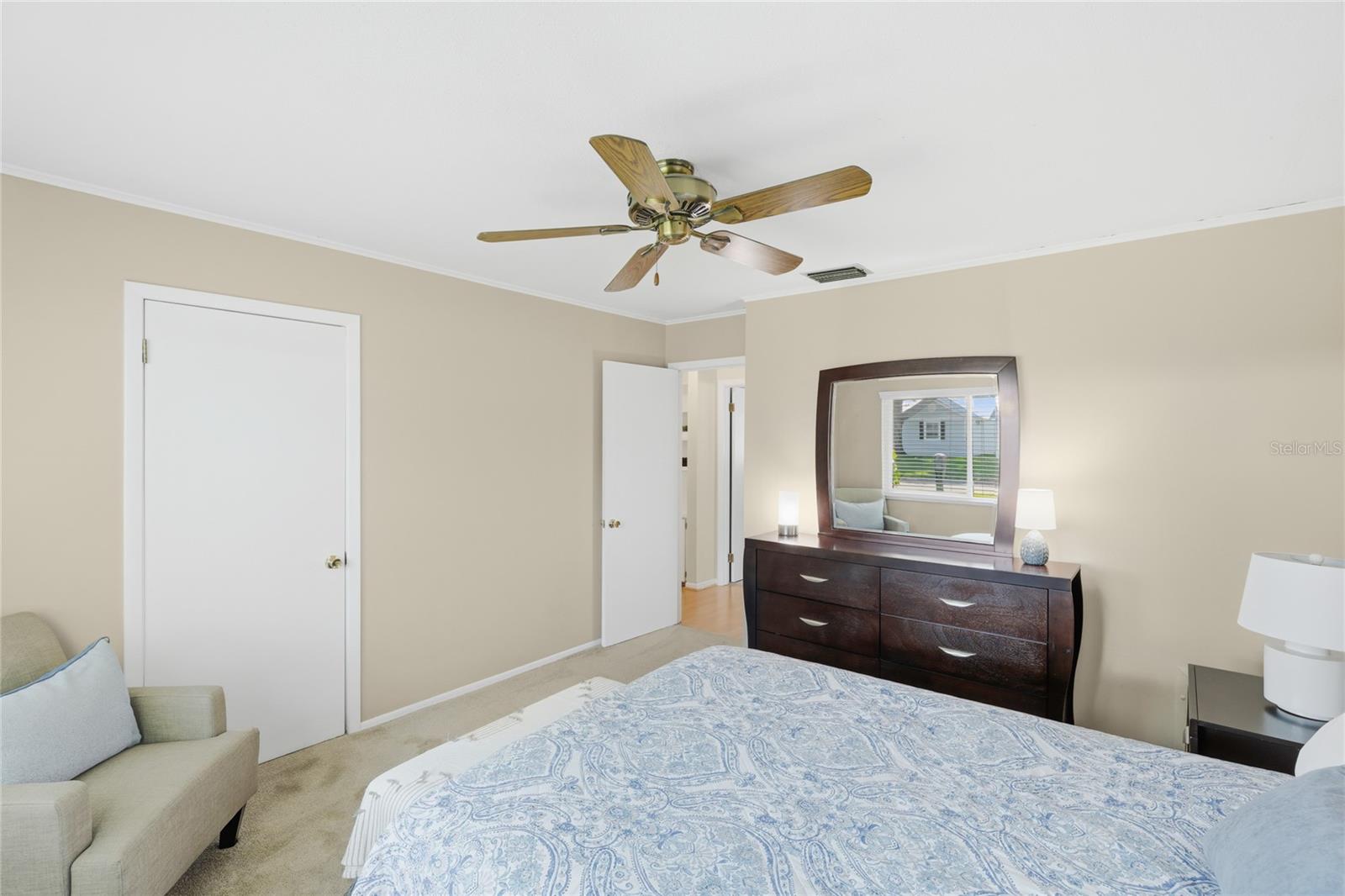 WEST WOODS - Residential