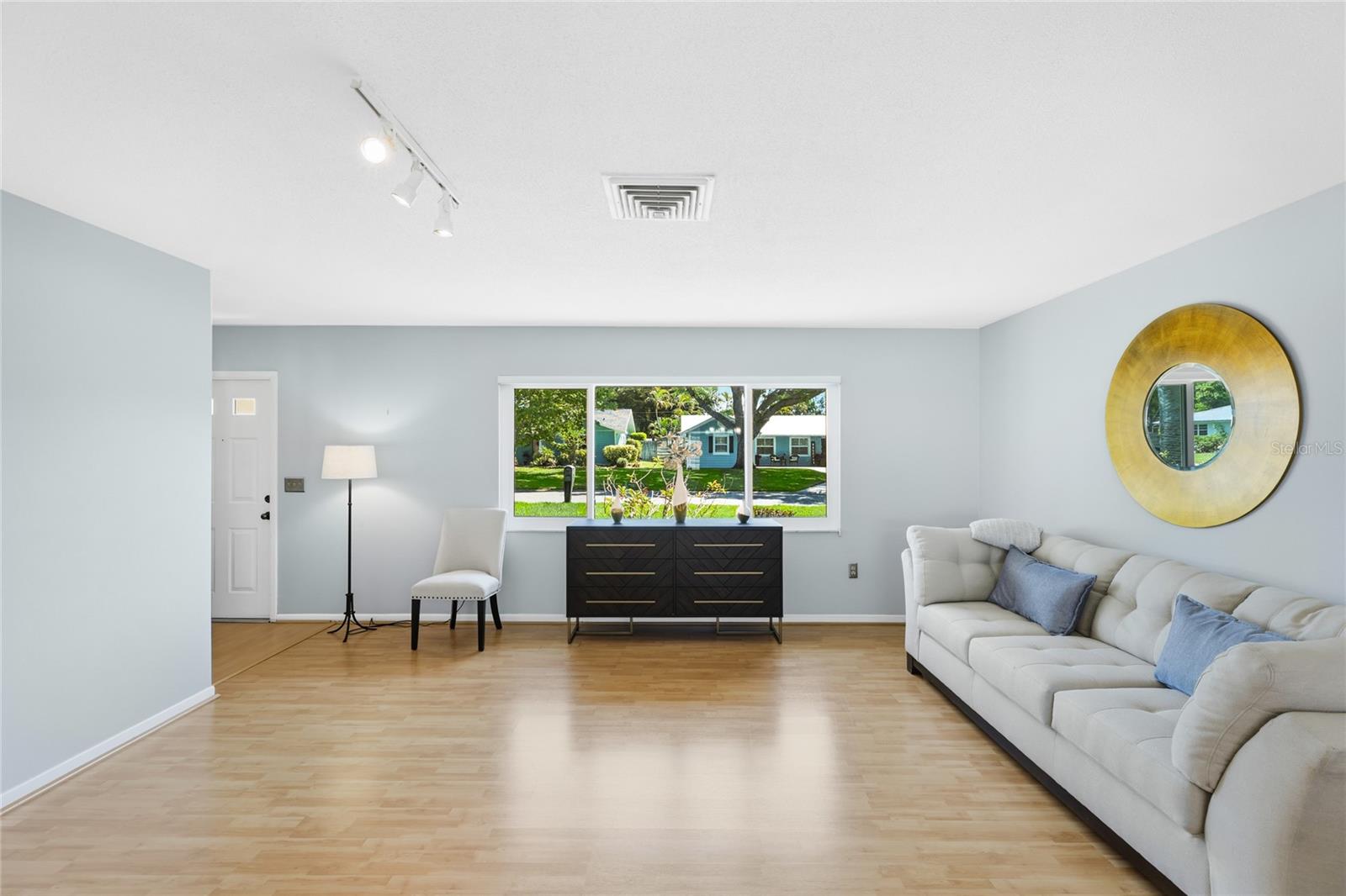 WEST WOODS - Residential