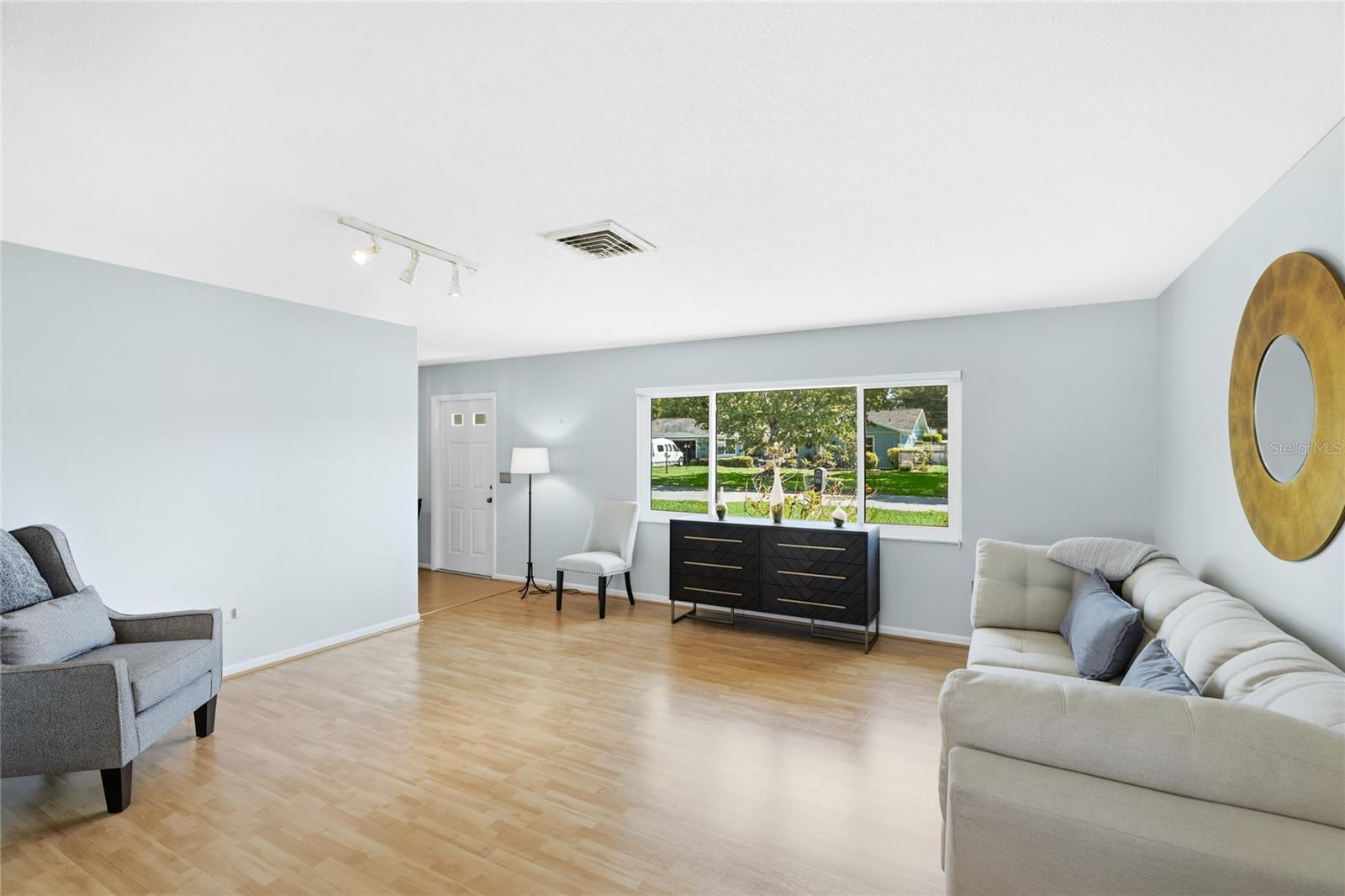 WEST WOODS - Residential