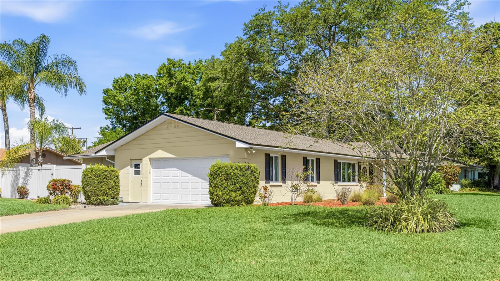 WEST WOODS - Residential