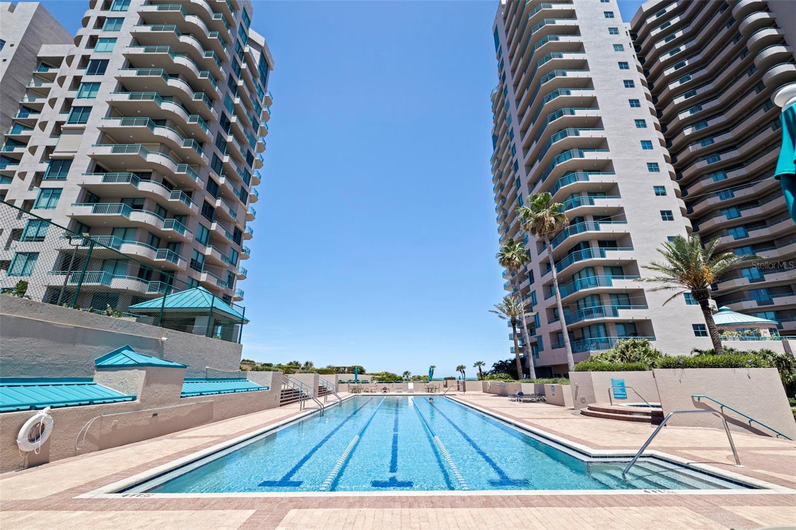 ULTIMAR ONE CONDO - Residential