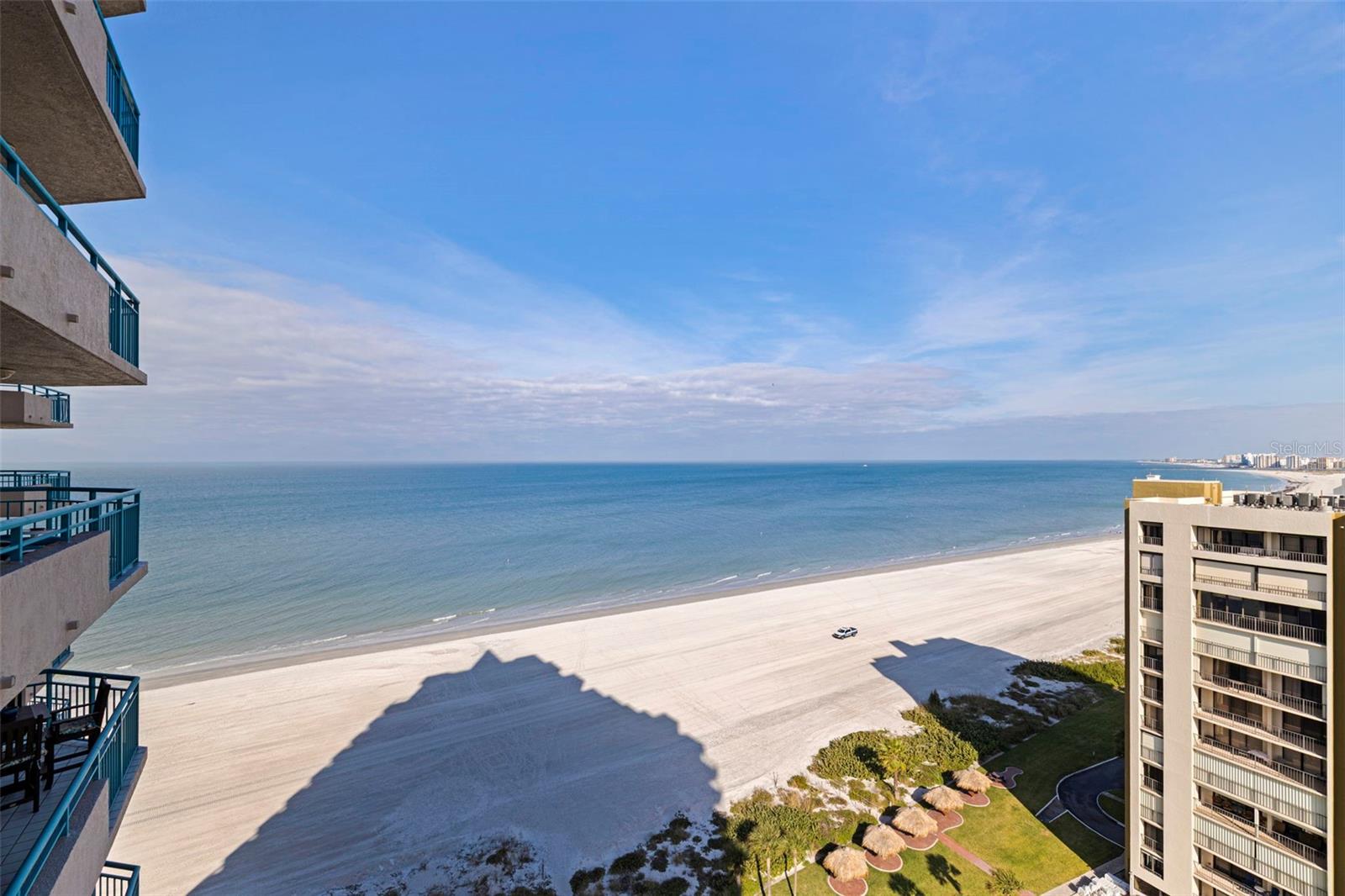 ULTIMAR ONE CONDO - Residential