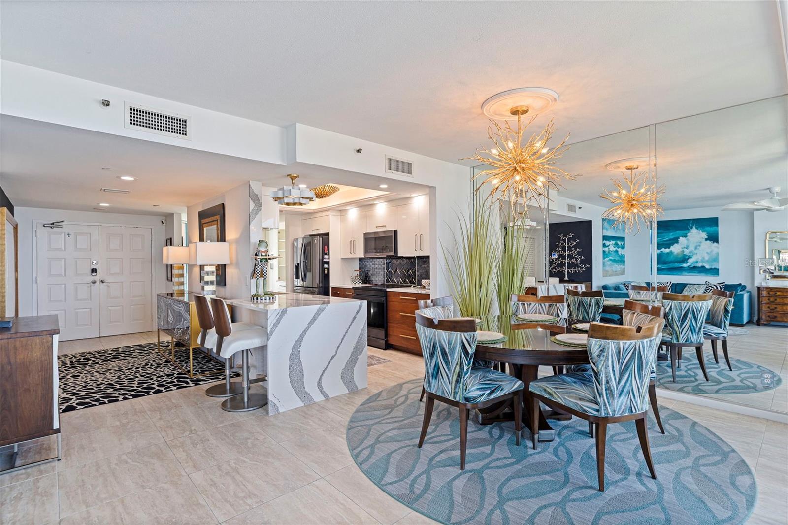 ULTIMAR ONE CONDO - Residential