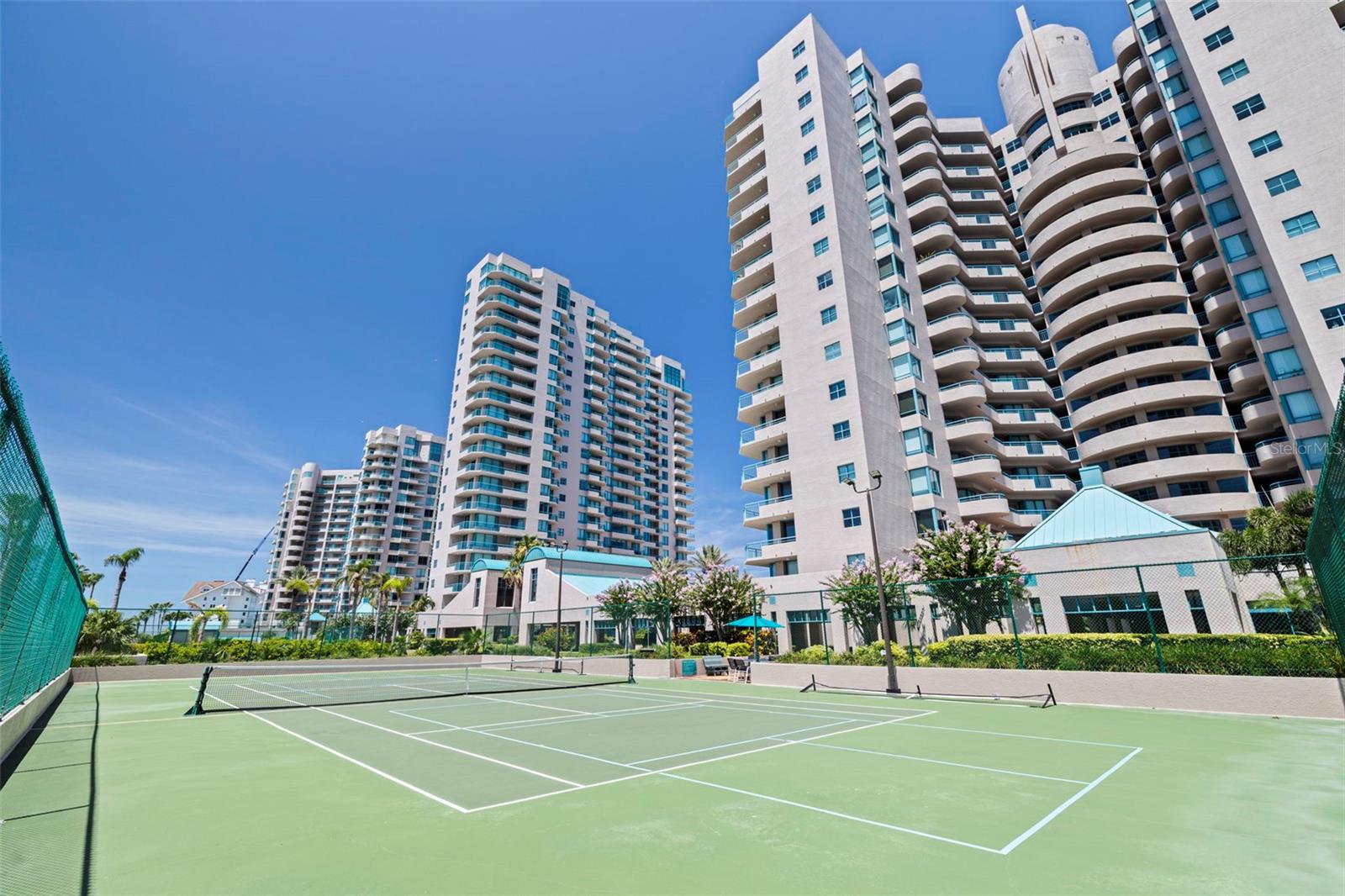 ULTIMAR ONE CONDO - Residential