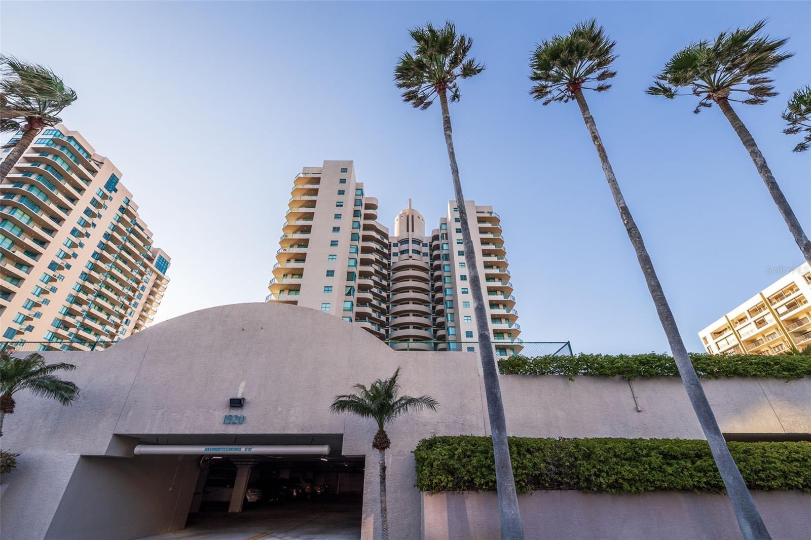 ULTIMAR ONE CONDO - Residential