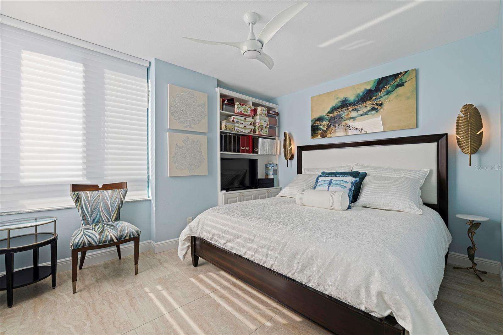 ULTIMAR ONE CONDO - Residential