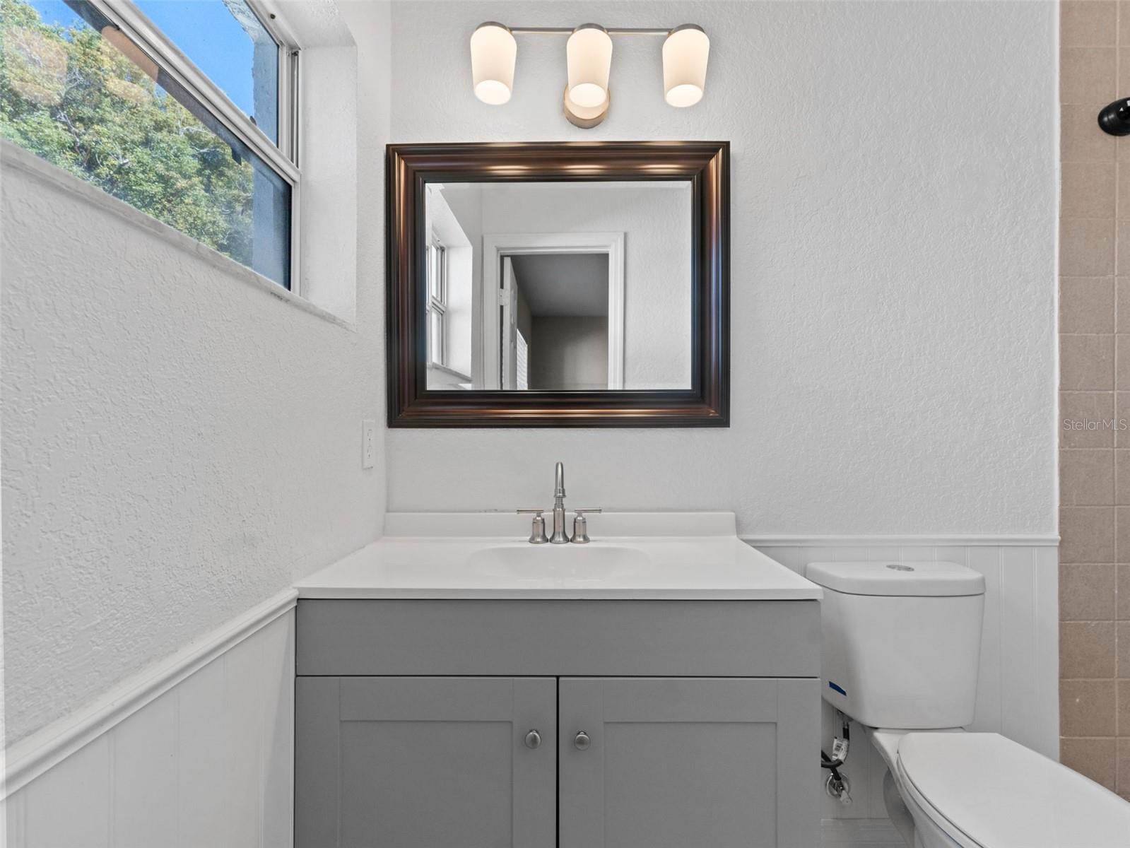 PARK LAKE ESTATES - Residential Lease