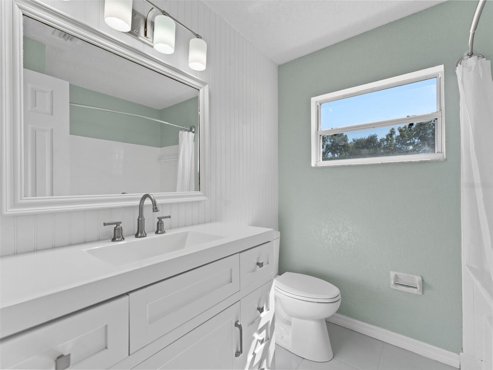 PARK LAKE ESTATES - Residential Lease