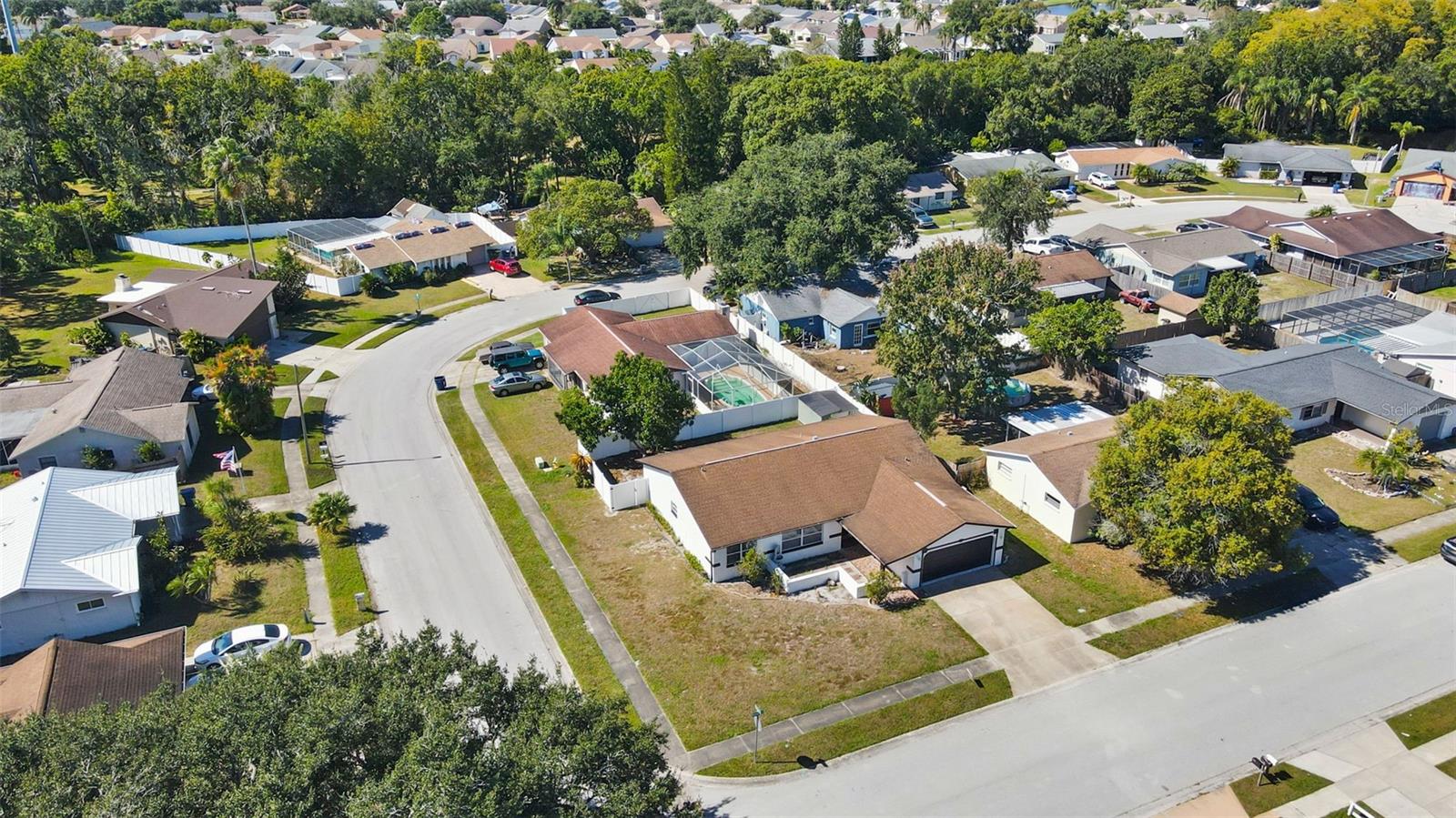 PARK LAKE ESTATES - Residential Lease