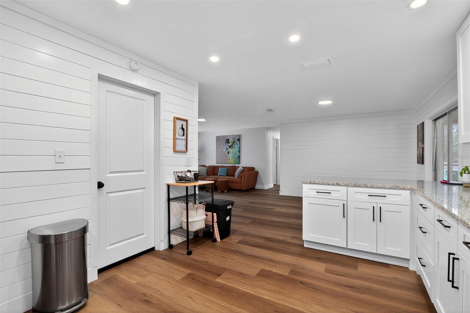 PARADISE COUNTRY CLUB - Residential