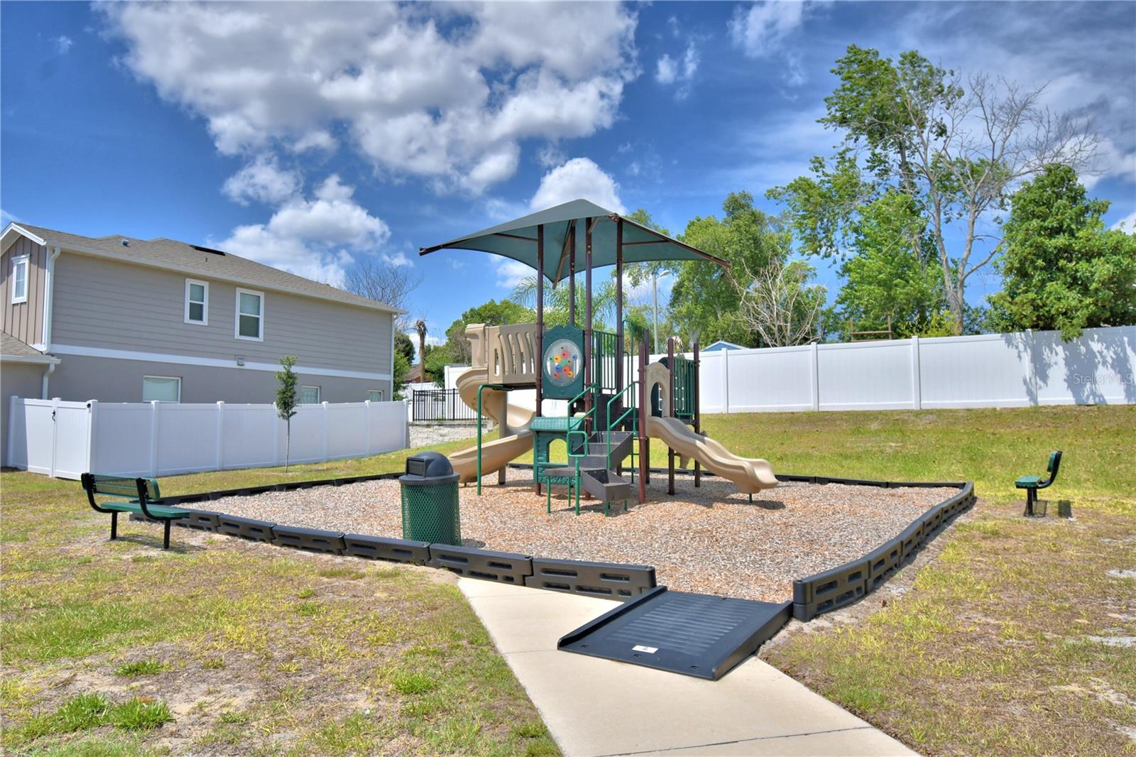 SEASONS AT FOREST CREEK - Residential