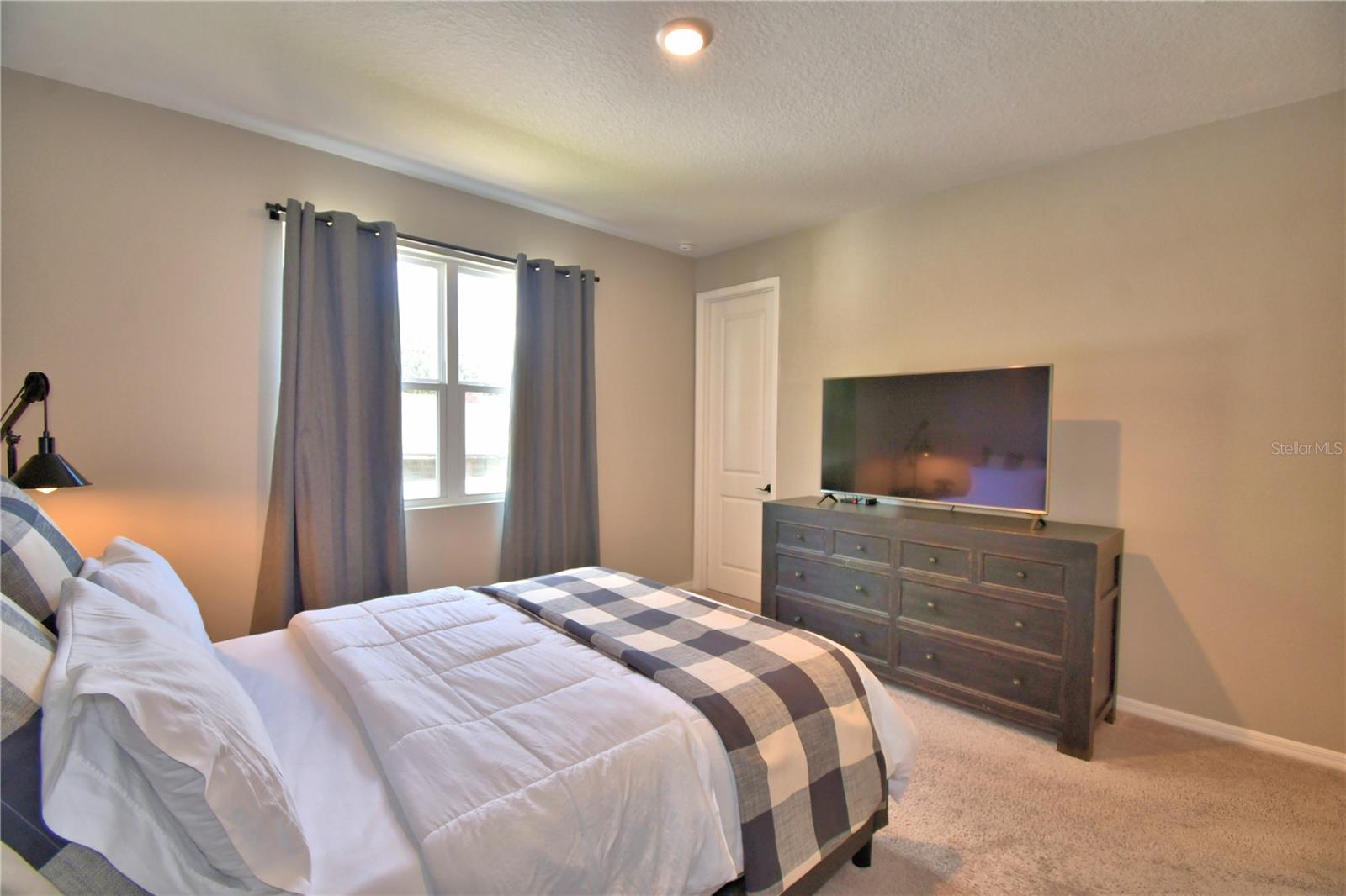SEASONS AT FOREST CREEK - Residential
