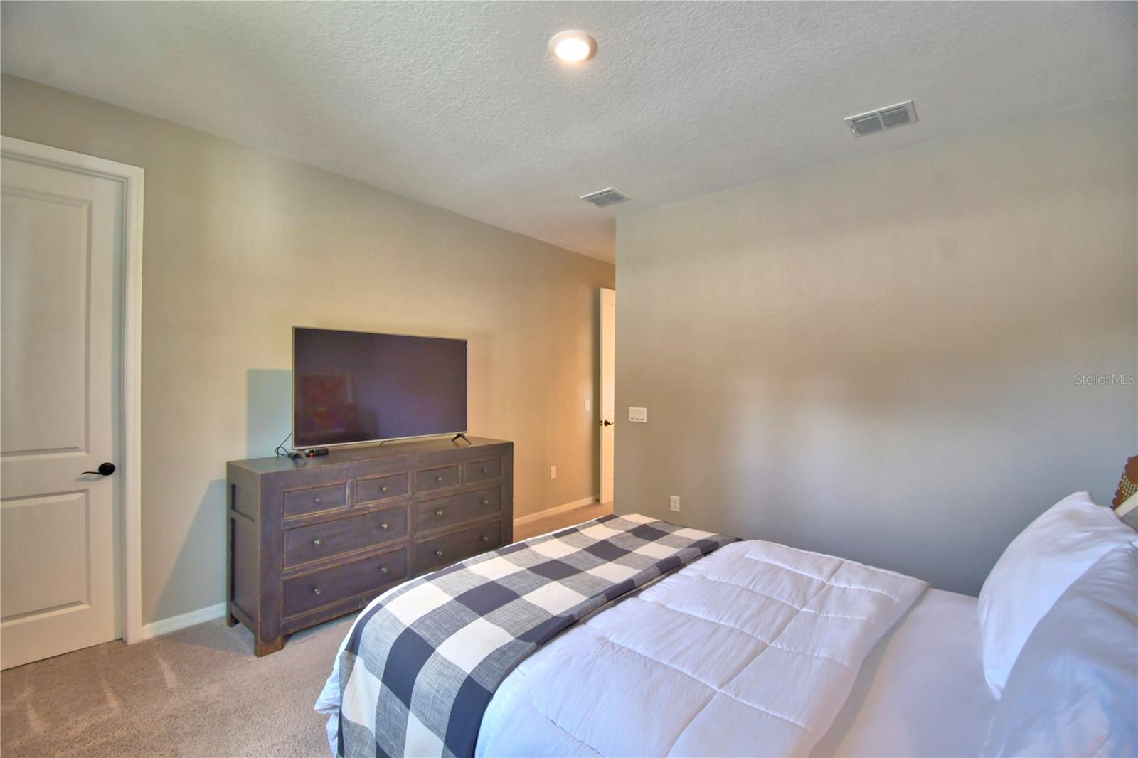 SEASONS AT FOREST CREEK - Residential