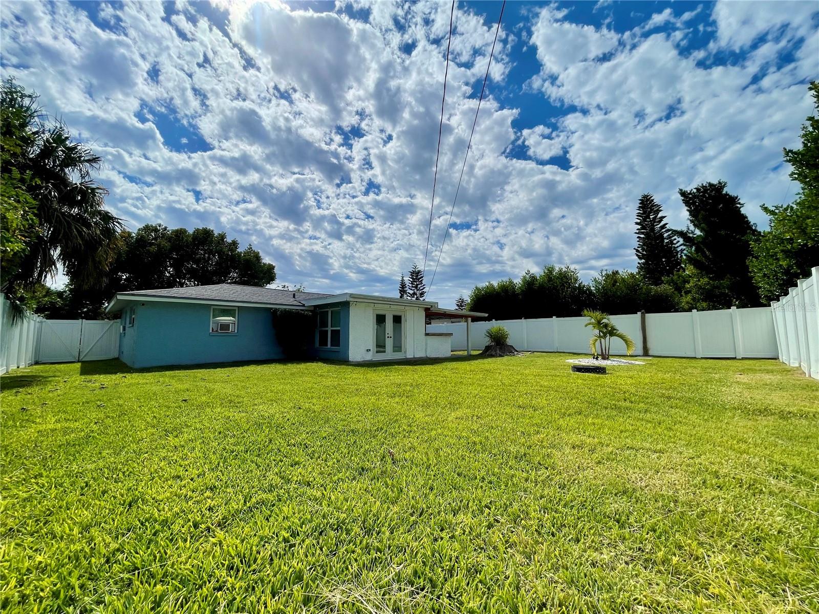 JASMINE LAKES - Residential Lease