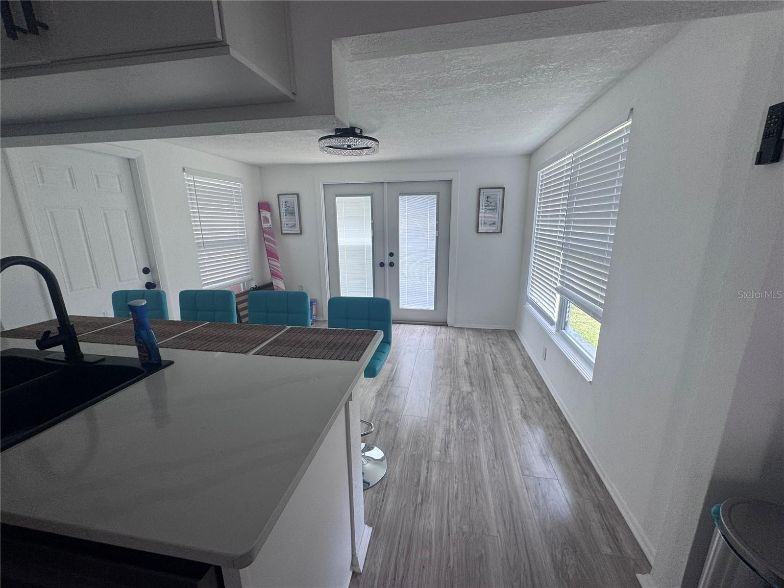 JASMINE LAKES - Residential Lease