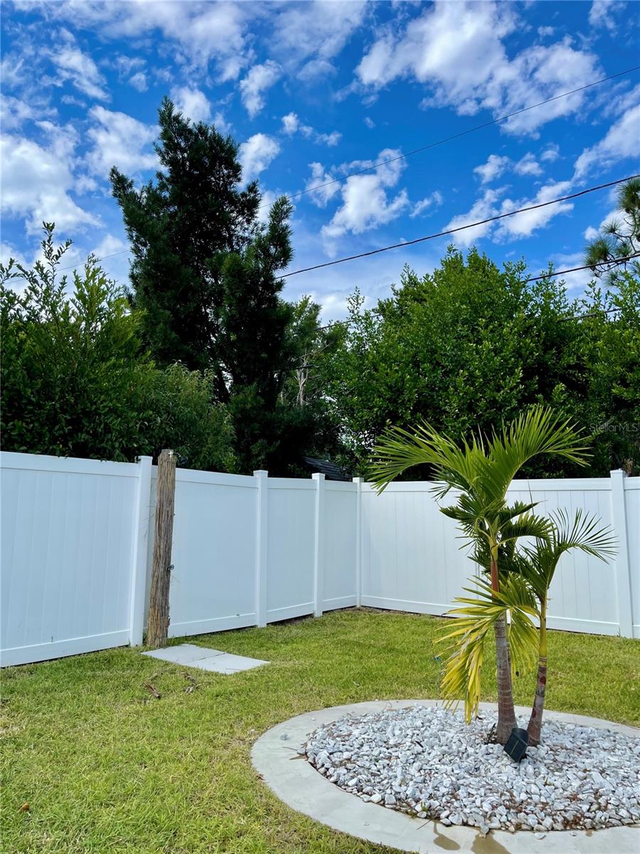 JASMINE LAKES - Residential Lease