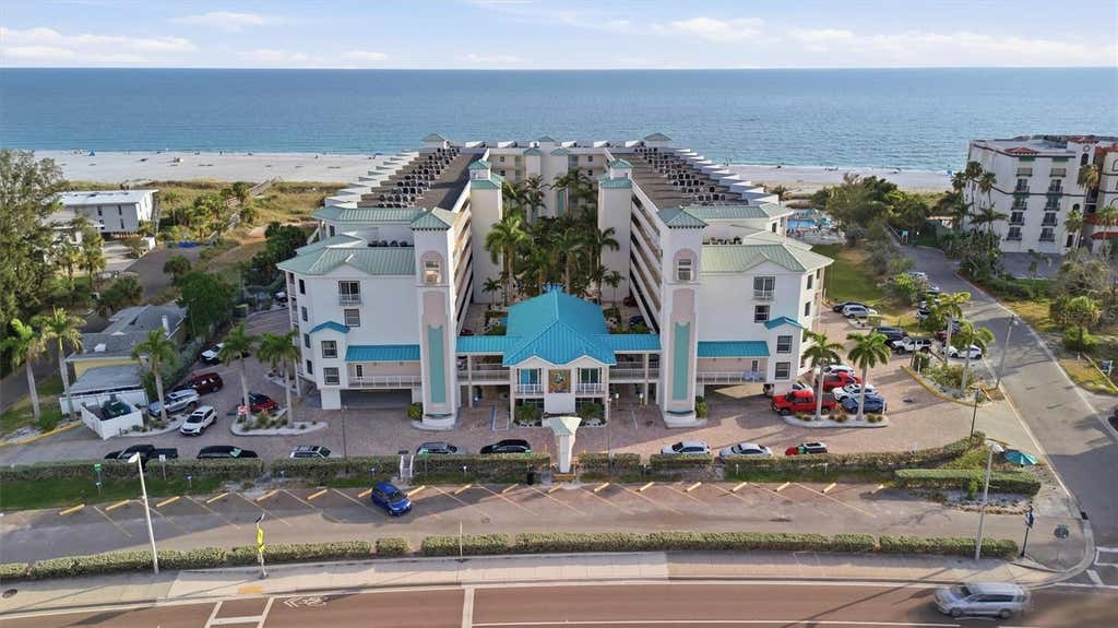 Photo of 12000 Gulf Boulevard #611S, Treasure Island, FL 33706 (MLS # TB8528534)