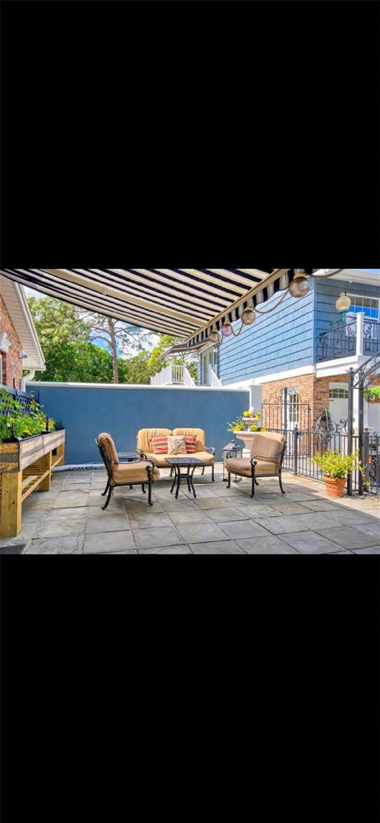 OAK RIDGE - Residential