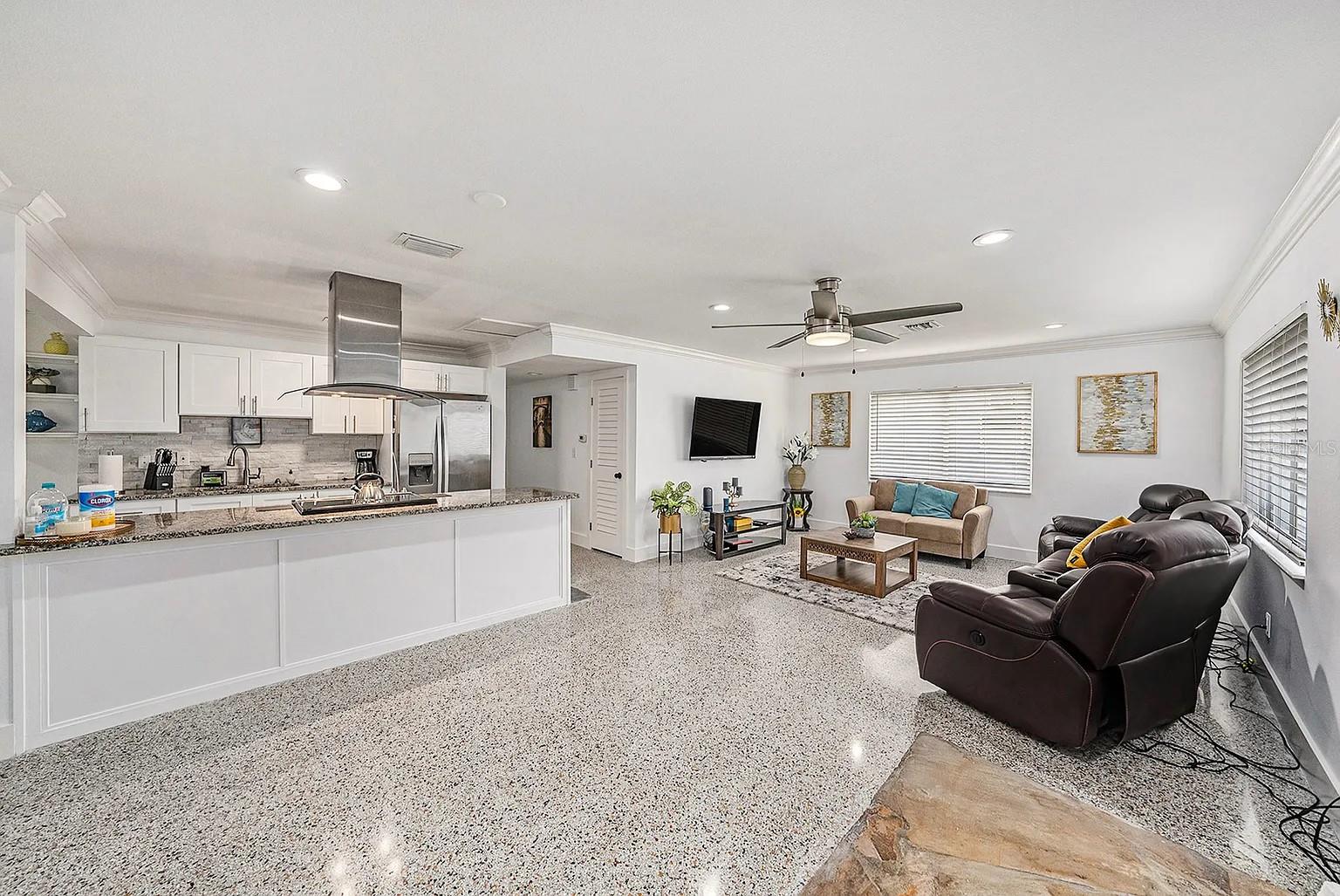 TOWNN COUNTRY PARK UN 06 - Residential Lease