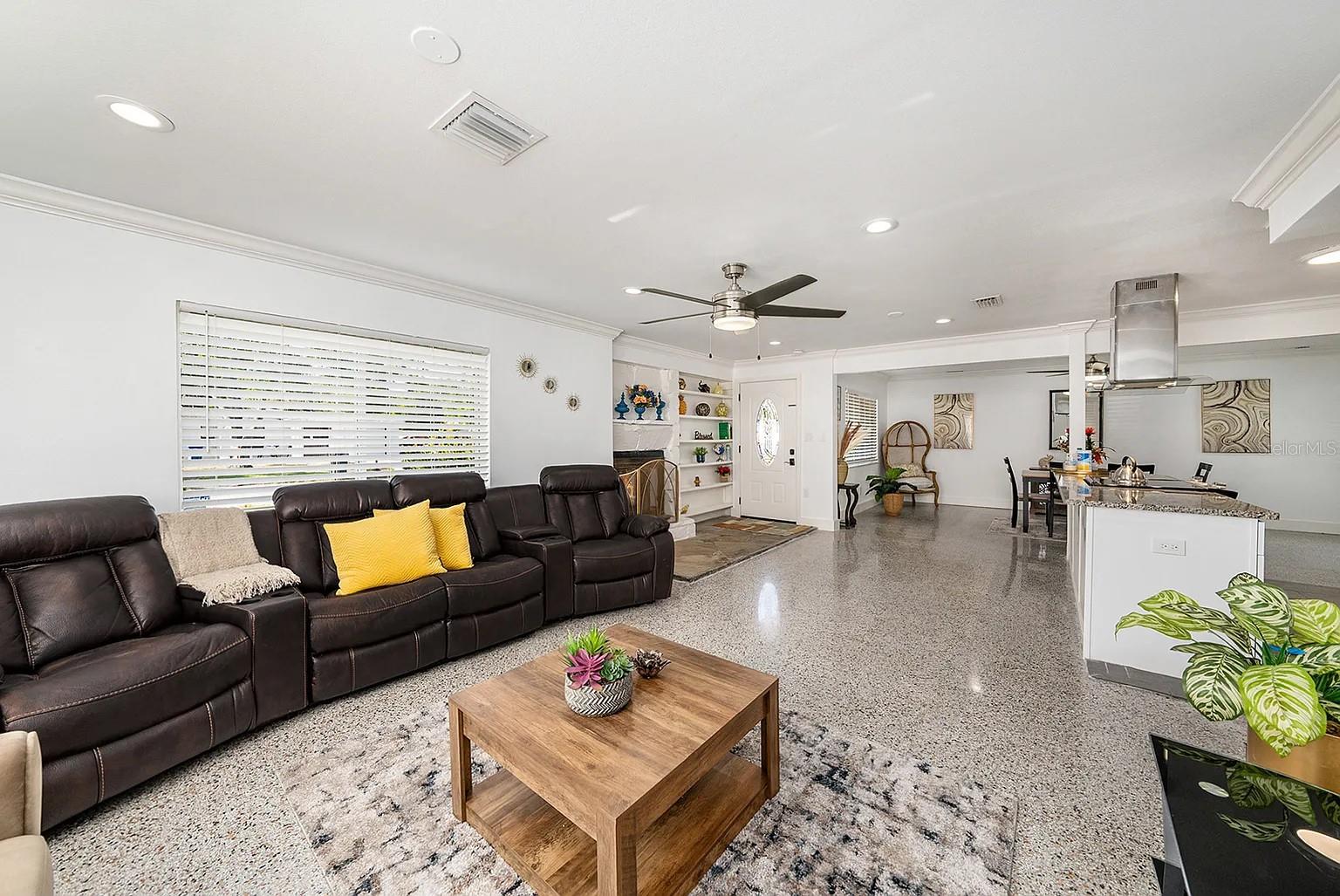 TOWNN COUNTRY PARK UN 06 - Residential Lease