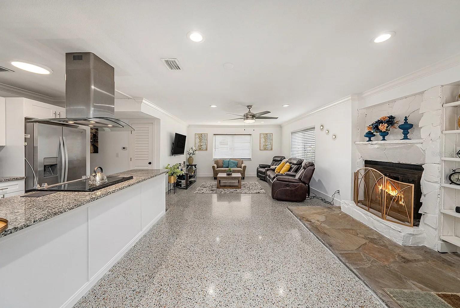 TOWNN COUNTRY PARK UN 06 - Residential Lease