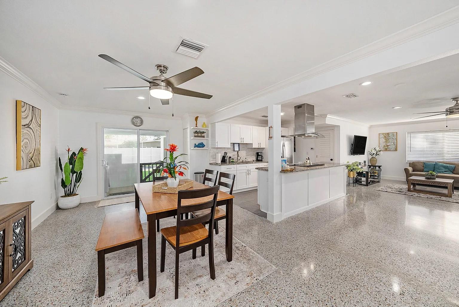 TOWNN COUNTRY PARK UN 06 - Residential Lease