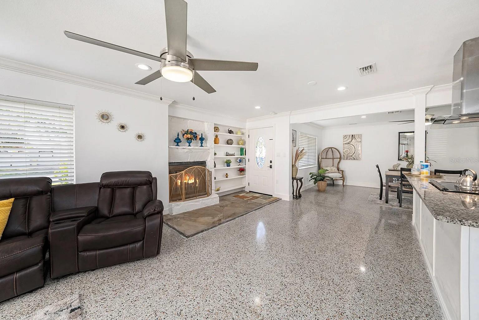 TOWNN COUNTRY PARK UN 06 - Residential Lease