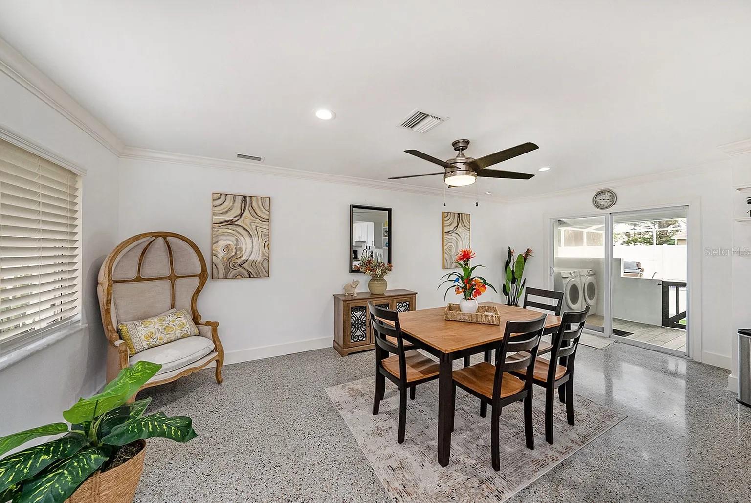 TOWNN COUNTRY PARK UN 06 - Residential Lease