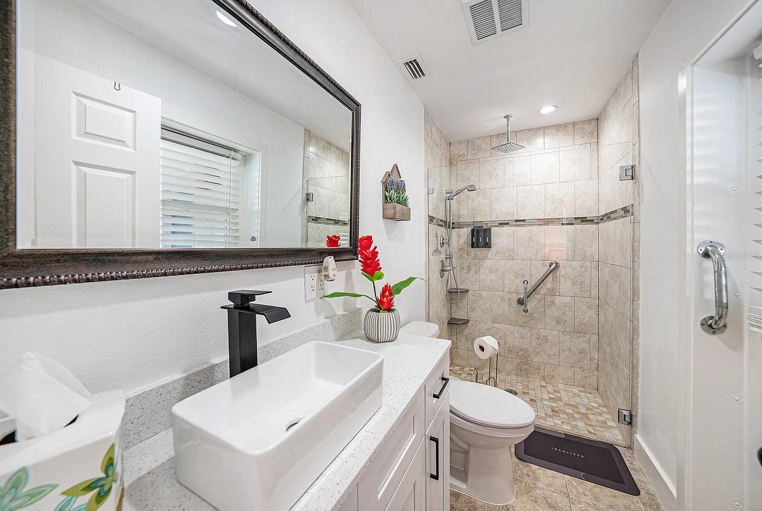 TOWNN COUNTRY PARK UN 06 - Residential Lease