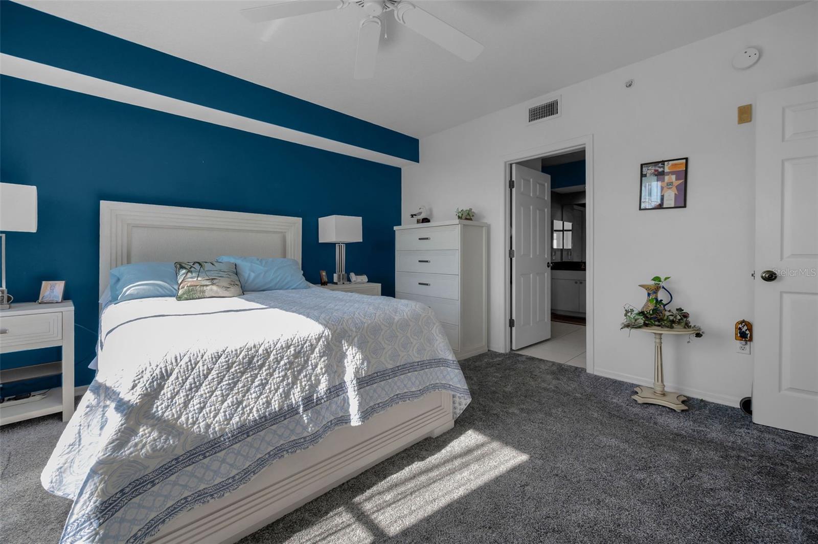 COUNTRY CLUB CONDO AT EAST BAY - Residential