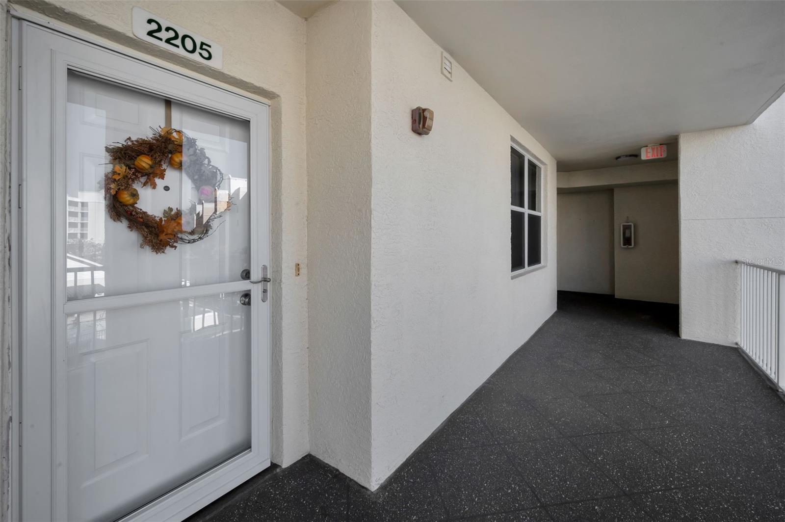 COUNTRY CLUB CONDO AT EAST BAY - Residential