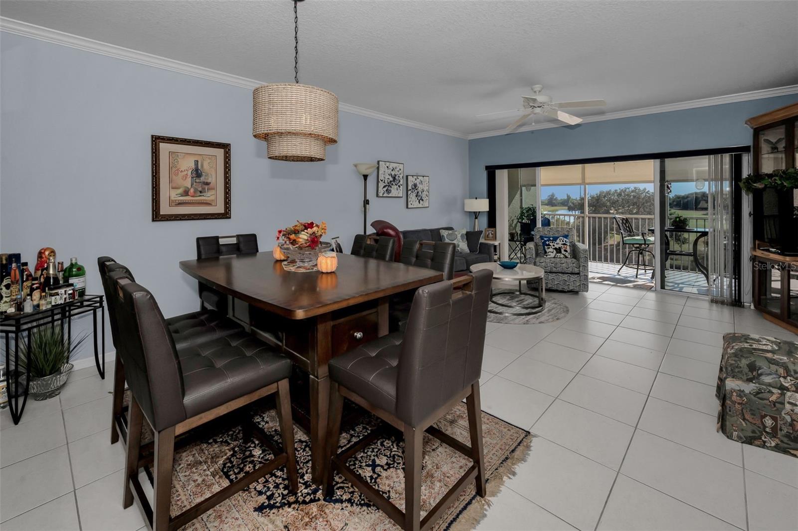 COUNTRY CLUB CONDO AT EAST BAY - Residential