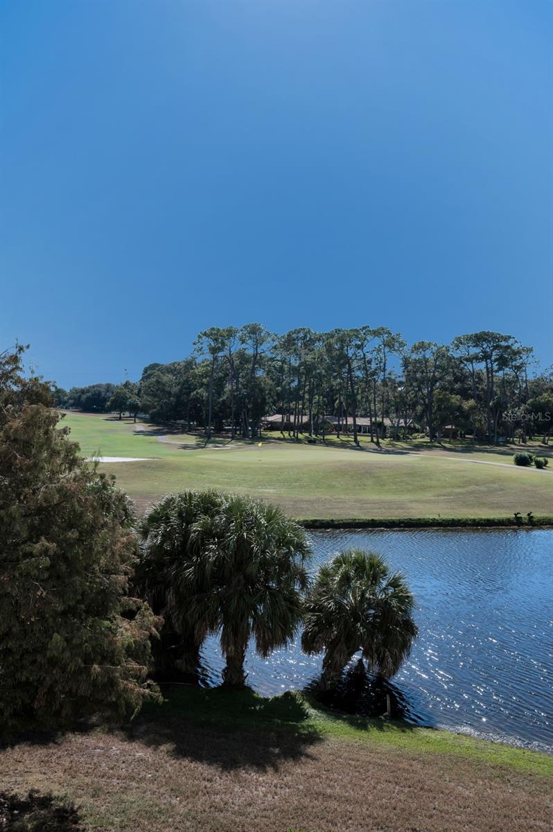 COUNTRY CLUB CONDO AT EAST BAY - Residential