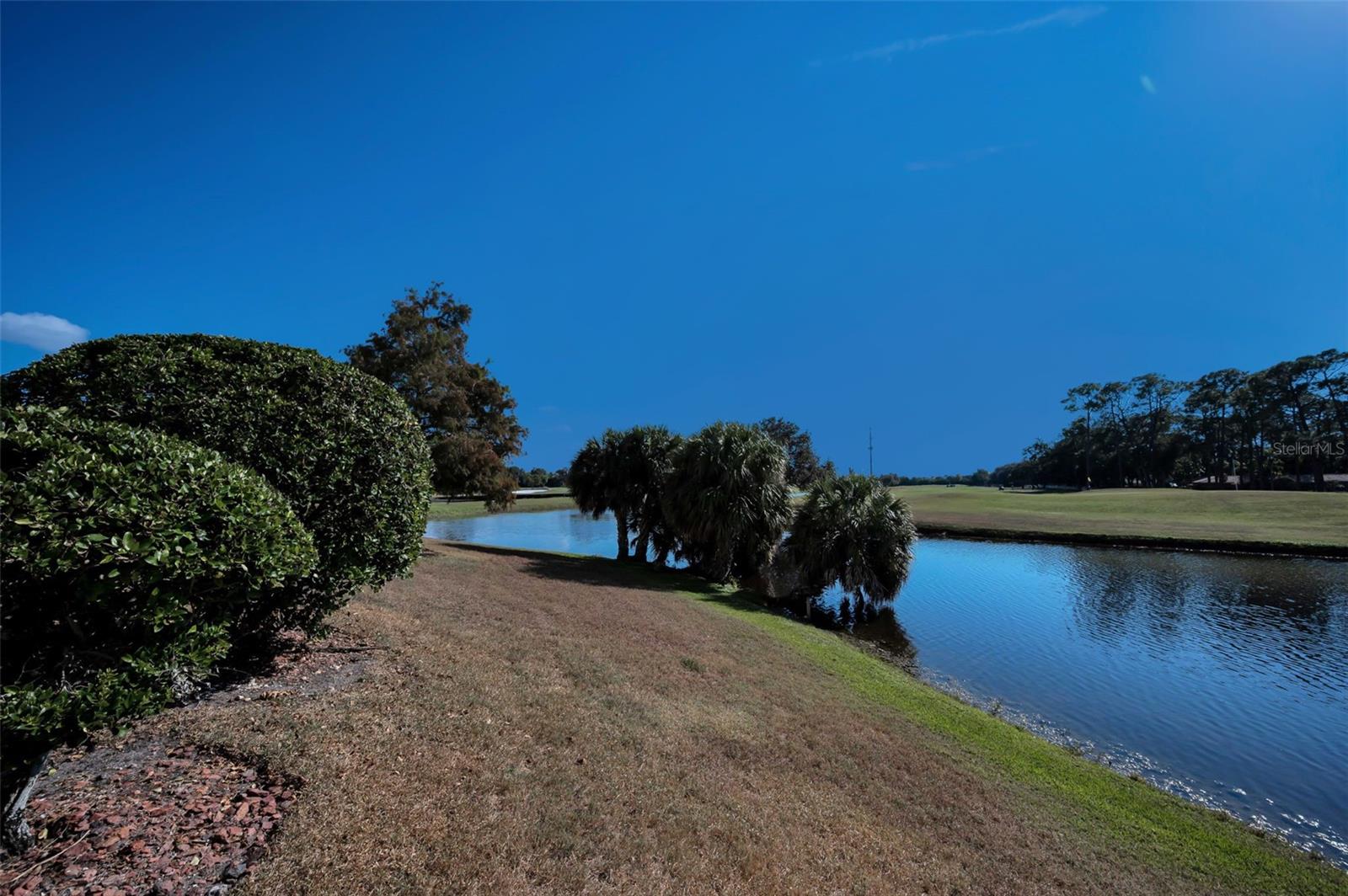 COUNTRY CLUB CONDO AT EAST BAY - Residential