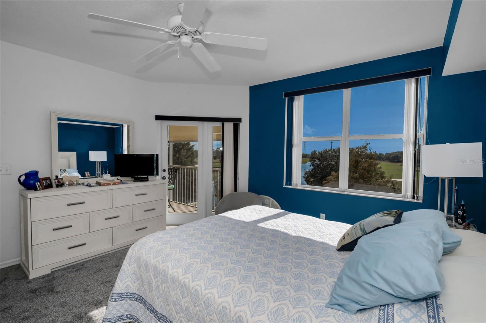 COUNTRY CLUB CONDO AT EAST BAY - Residential