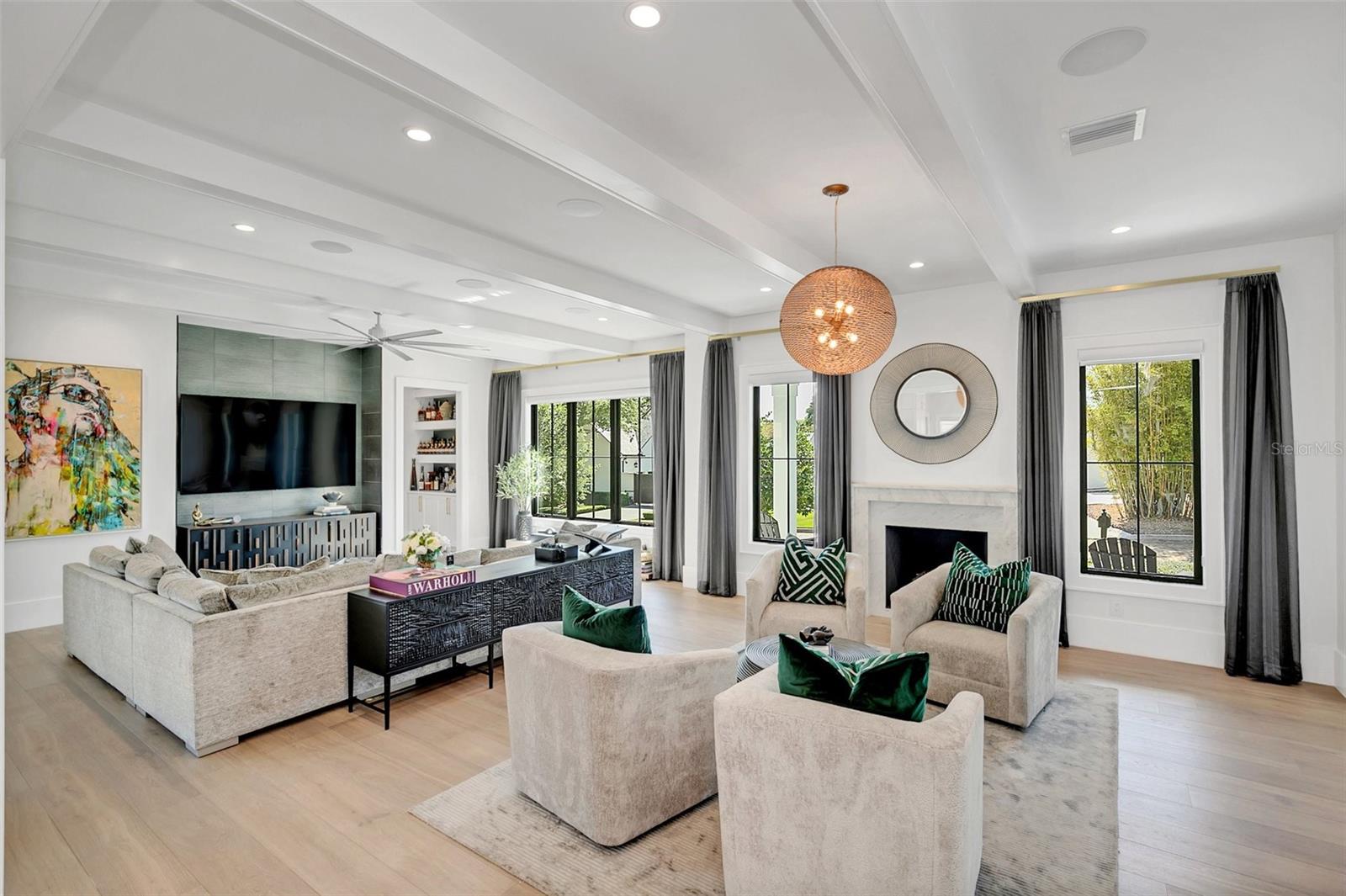 CHARMONT - Residential