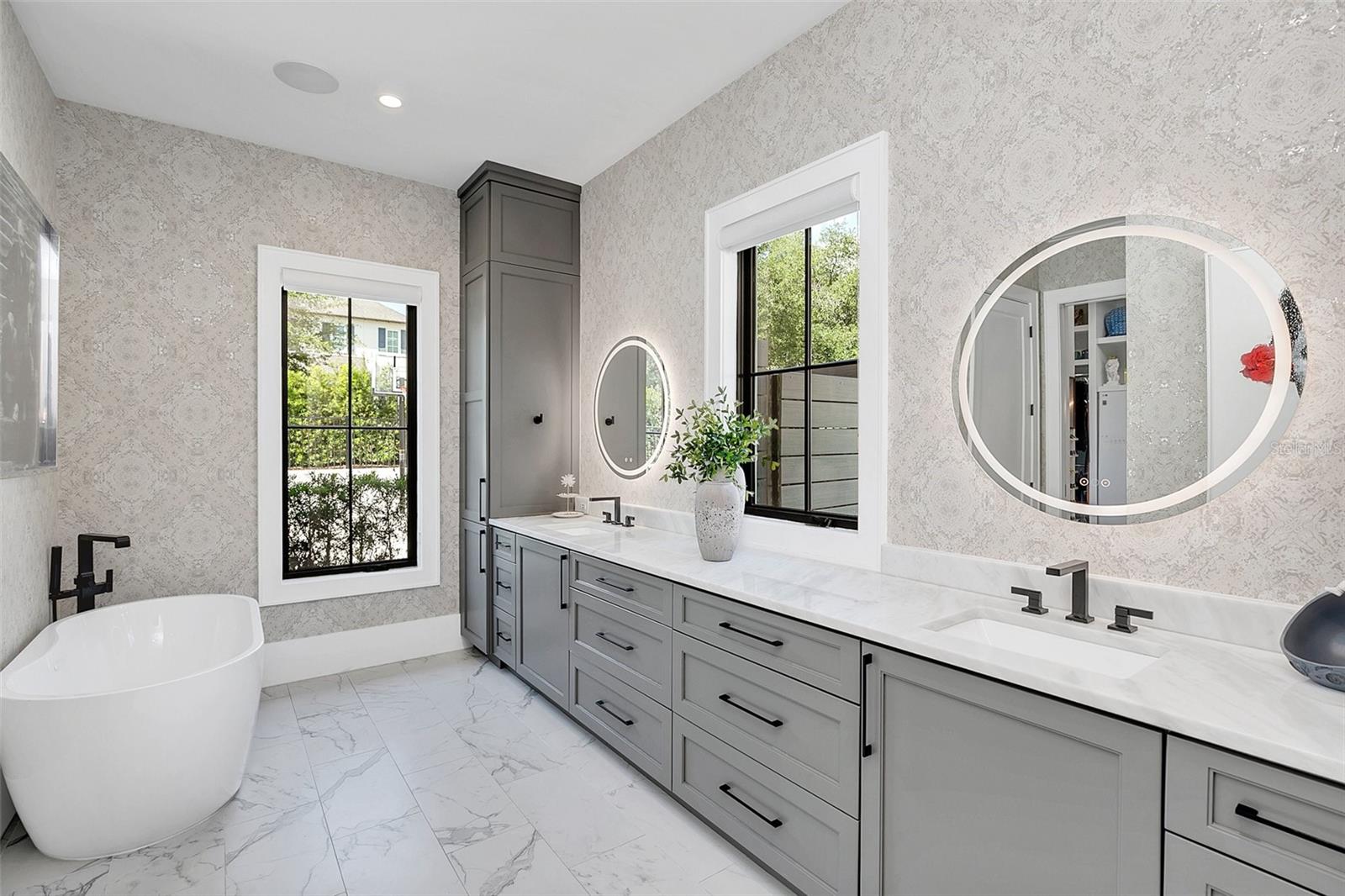 CHARMONT - Residential