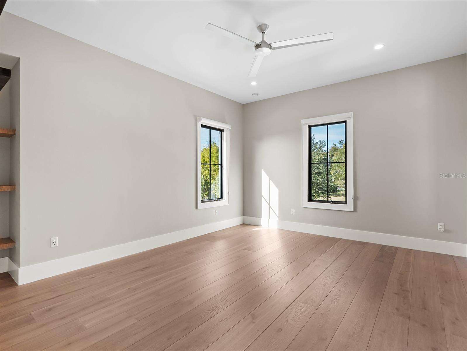 CHARMONT - Residential