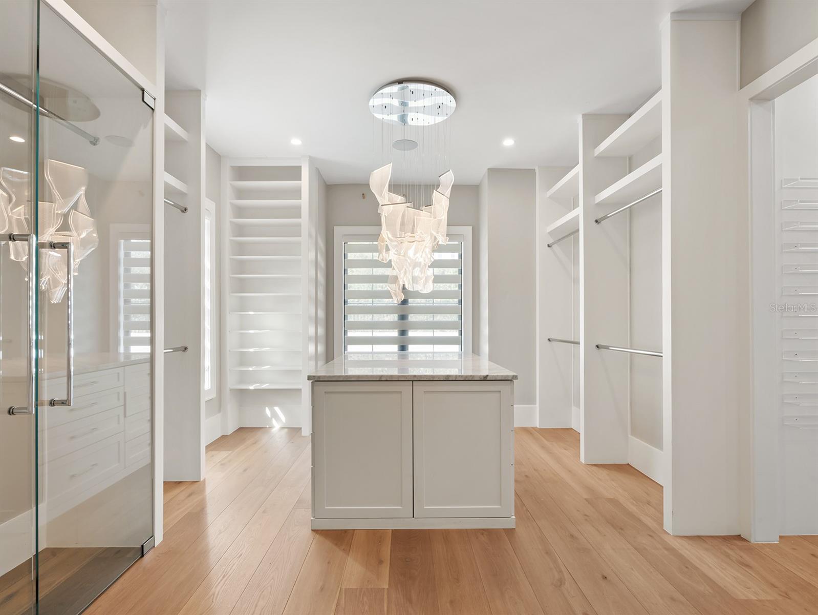 CHARMONT - Residential