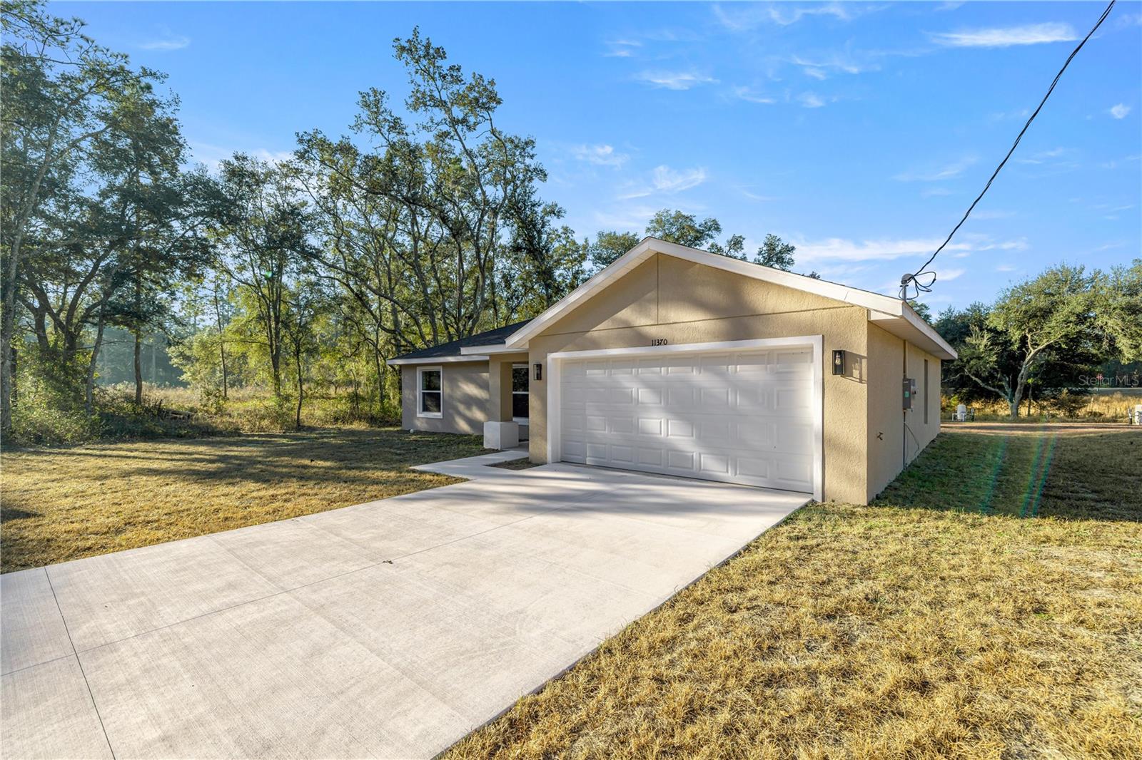 RAINBOW LAKES ESTATE - Residential