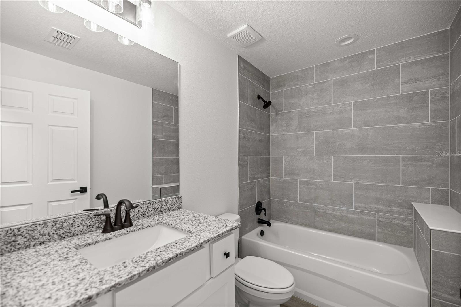 RAINBOW LAKES ESTATE - Residential