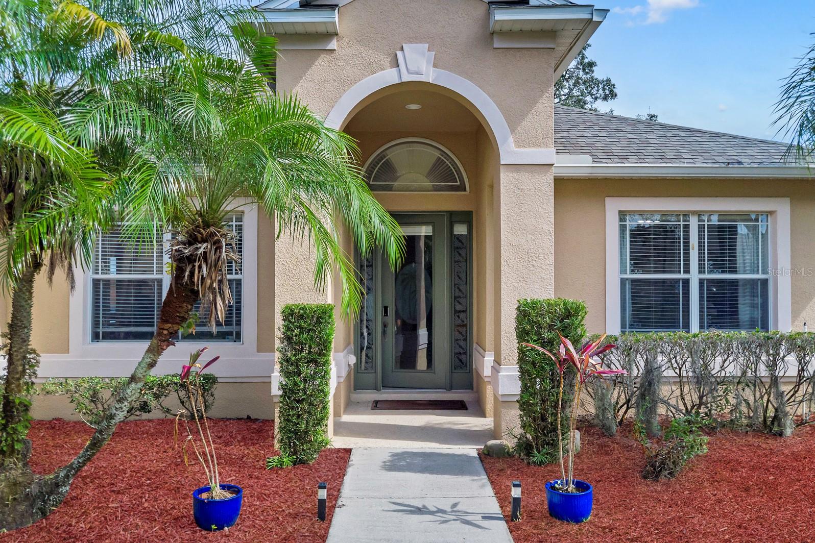 1913 LAZY OAKS LOOP