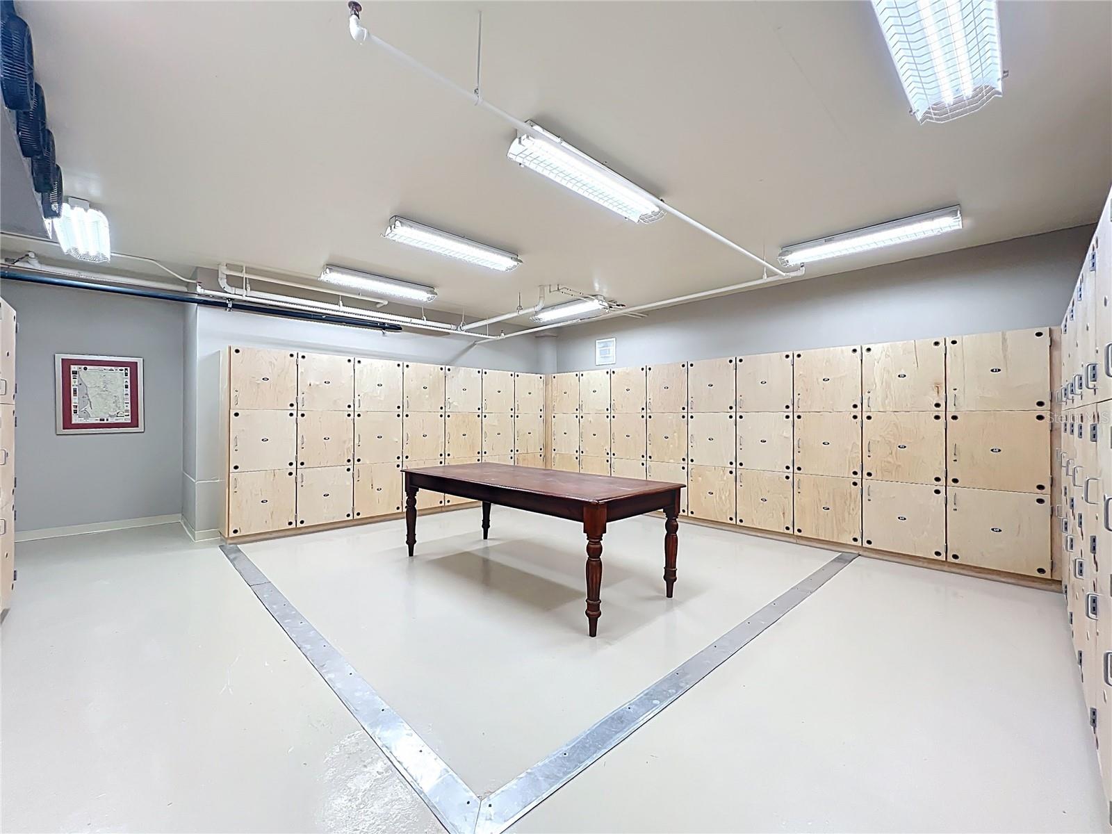 WELLESLEY CONDO - Residential