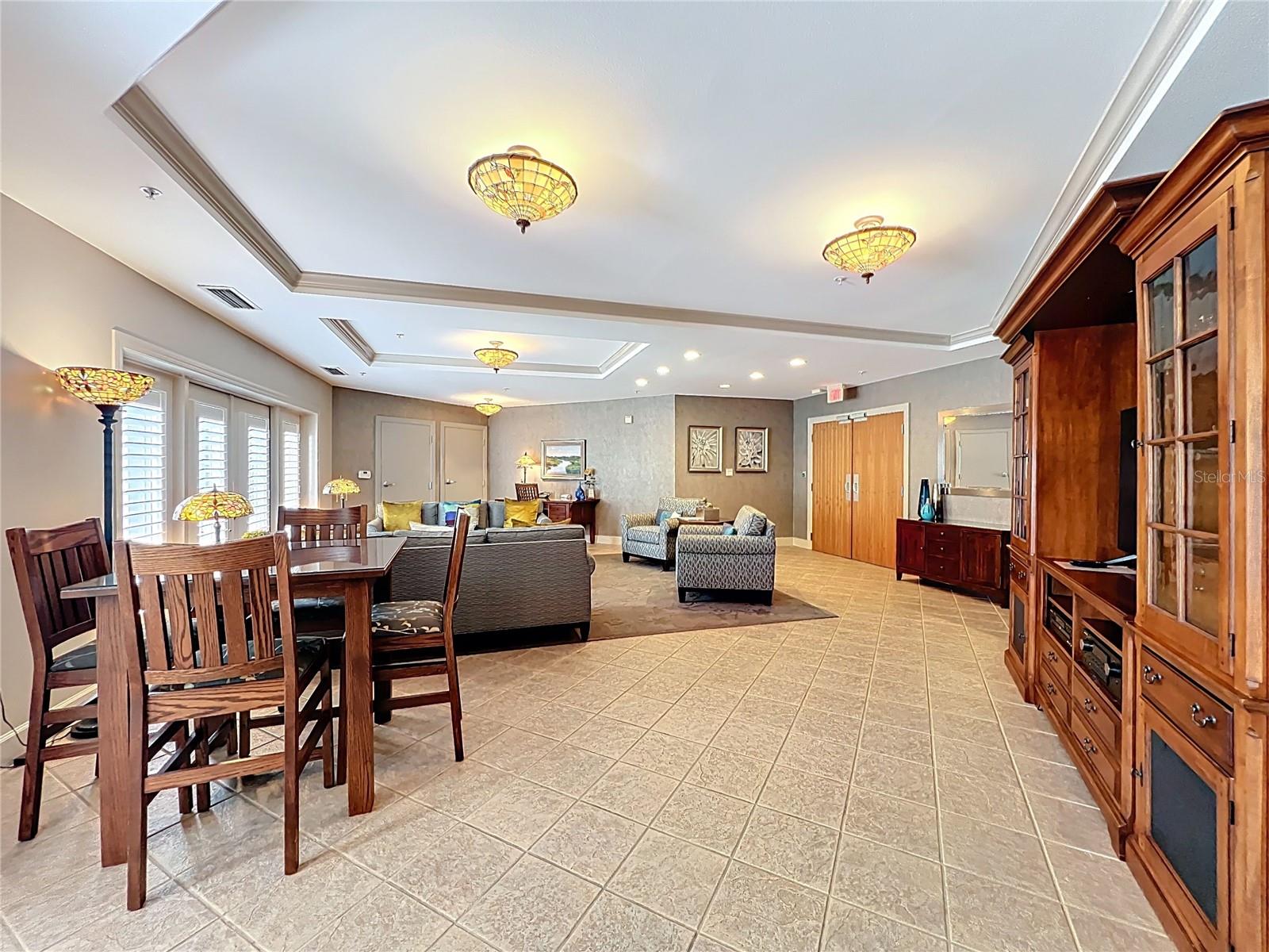 WELLESLEY CONDO - Residential