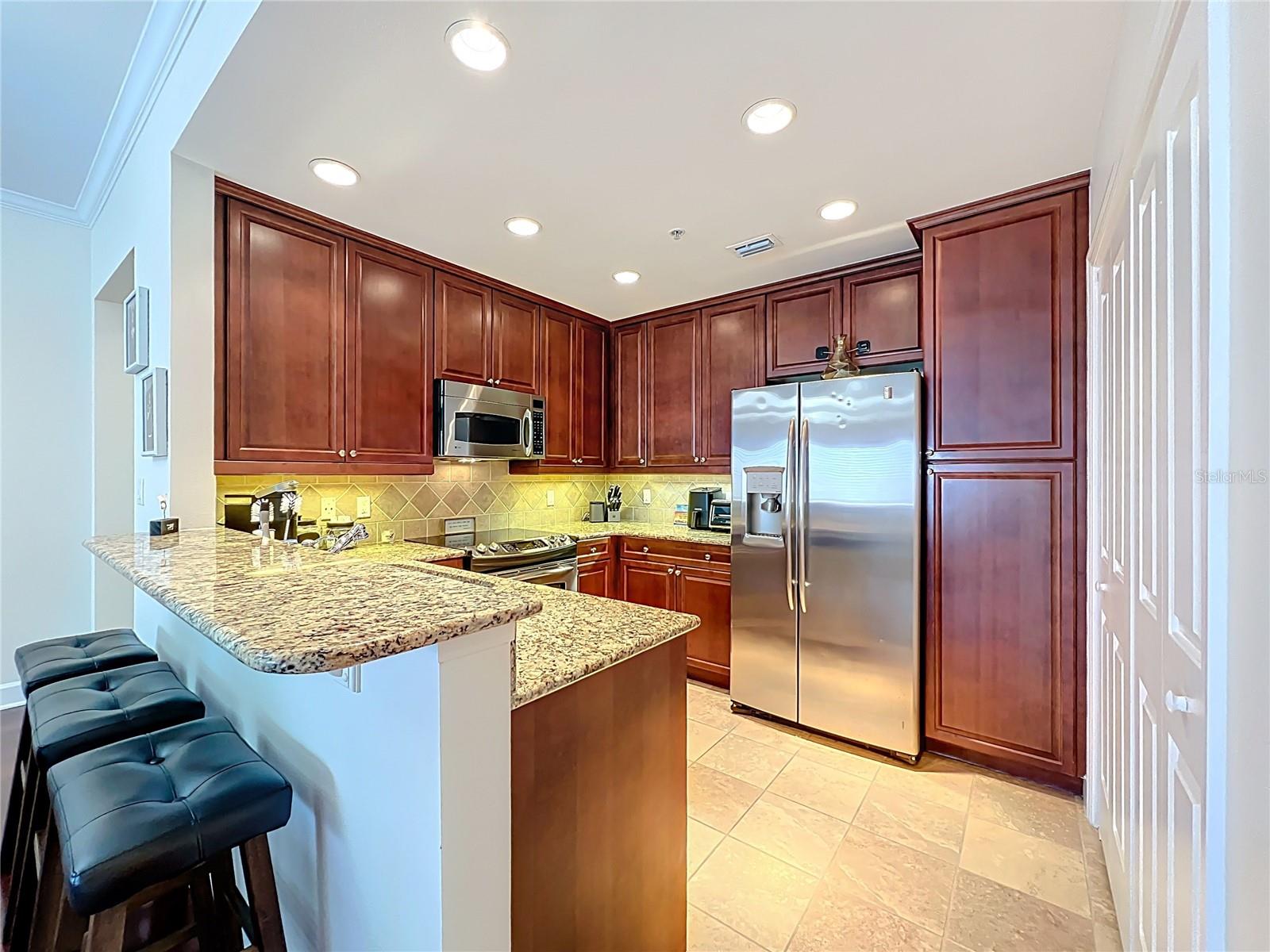 WELLESLEY CONDO - Residential