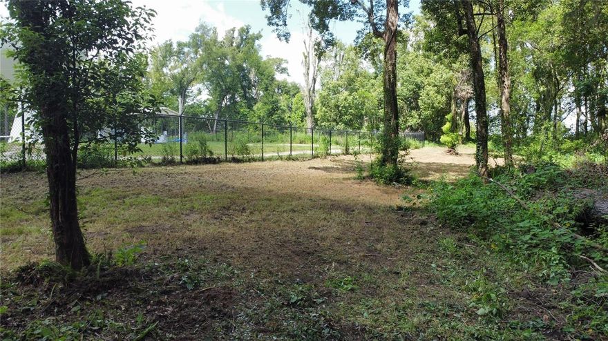 Look no further...here it is! Discover this hidden jewel, 6.24 green ACRES, in a peaceful setting, the place to be, tucked away on a dead end street, with no through traffic.  No HOA or Master Association, allowing more options to create your favorite place.  Very close to Dade City limits yet secluded enough for your own private oasis.  Municipal water is available, adjacent to the property.  If you are thinking, 'keep the traffic in nearby Tampa, just give me that countryside', you will want to check this acreage out.  Unlimited potential.
