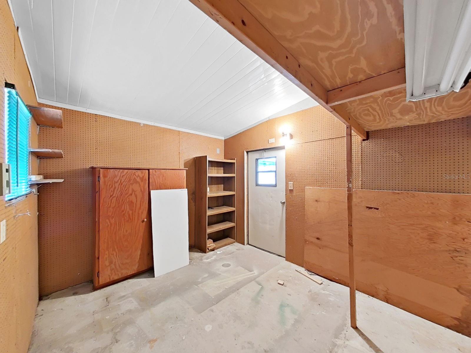 FOXWOOD LAKE ESTATES PH 01 - Residential