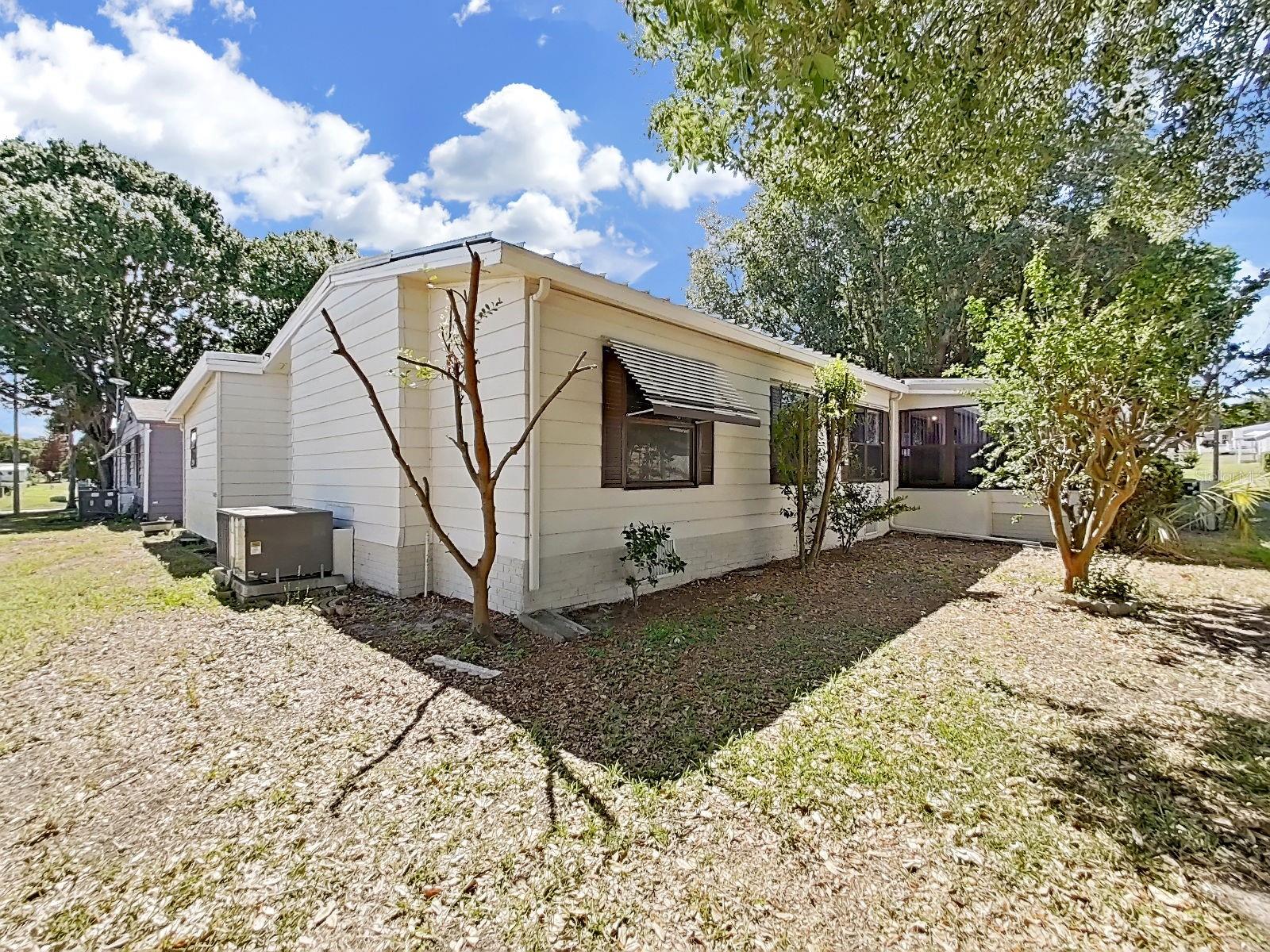 FOXWOOD LAKE ESTATES PH 01 - Residential