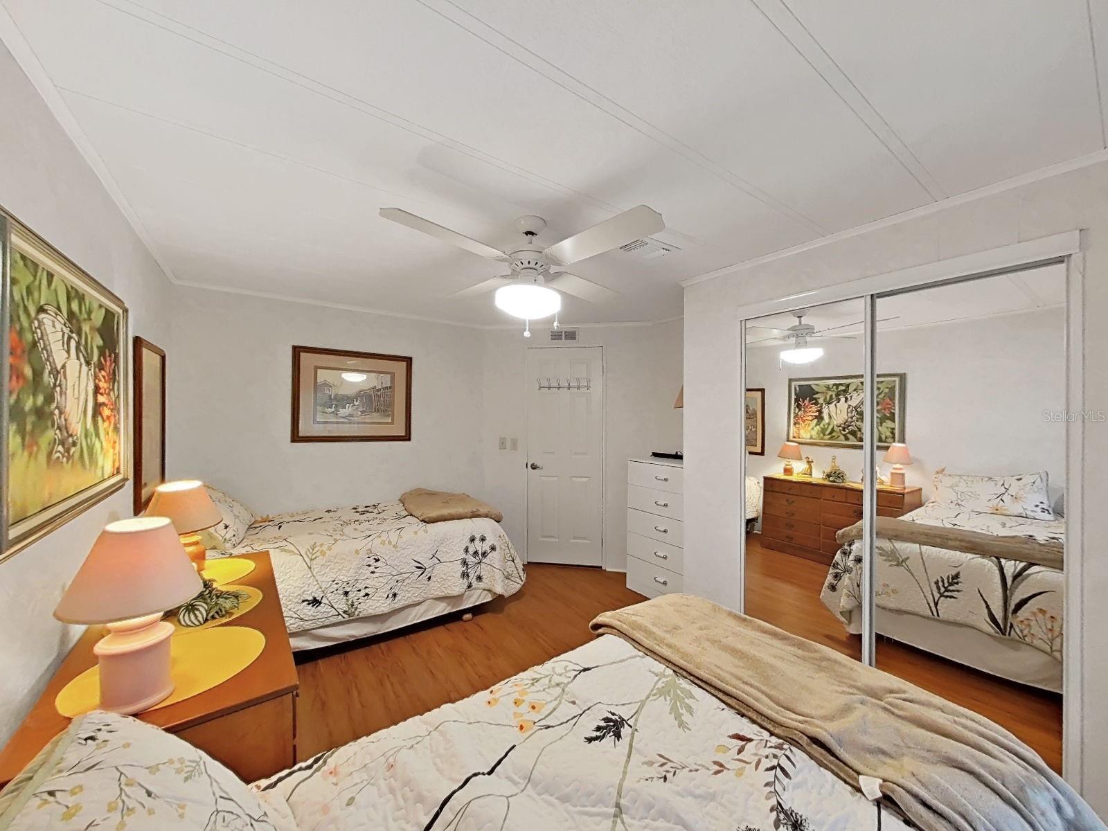 FOXWOOD LAKE ESTATES PH 01 - Residential